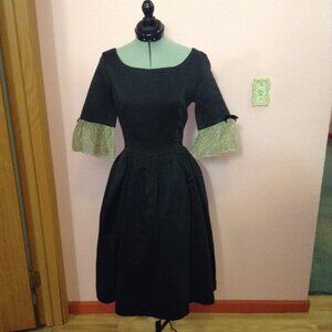 AS IS Vintage 1950s '50s Wool Cocktail Dress w. Lace Sleeves & Small Velvet Bows